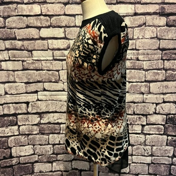 Dana Buchman Sleeveless Blouse Size Medium - Picture 3 of 8